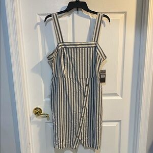 Sharagano nwt striped dress 12P